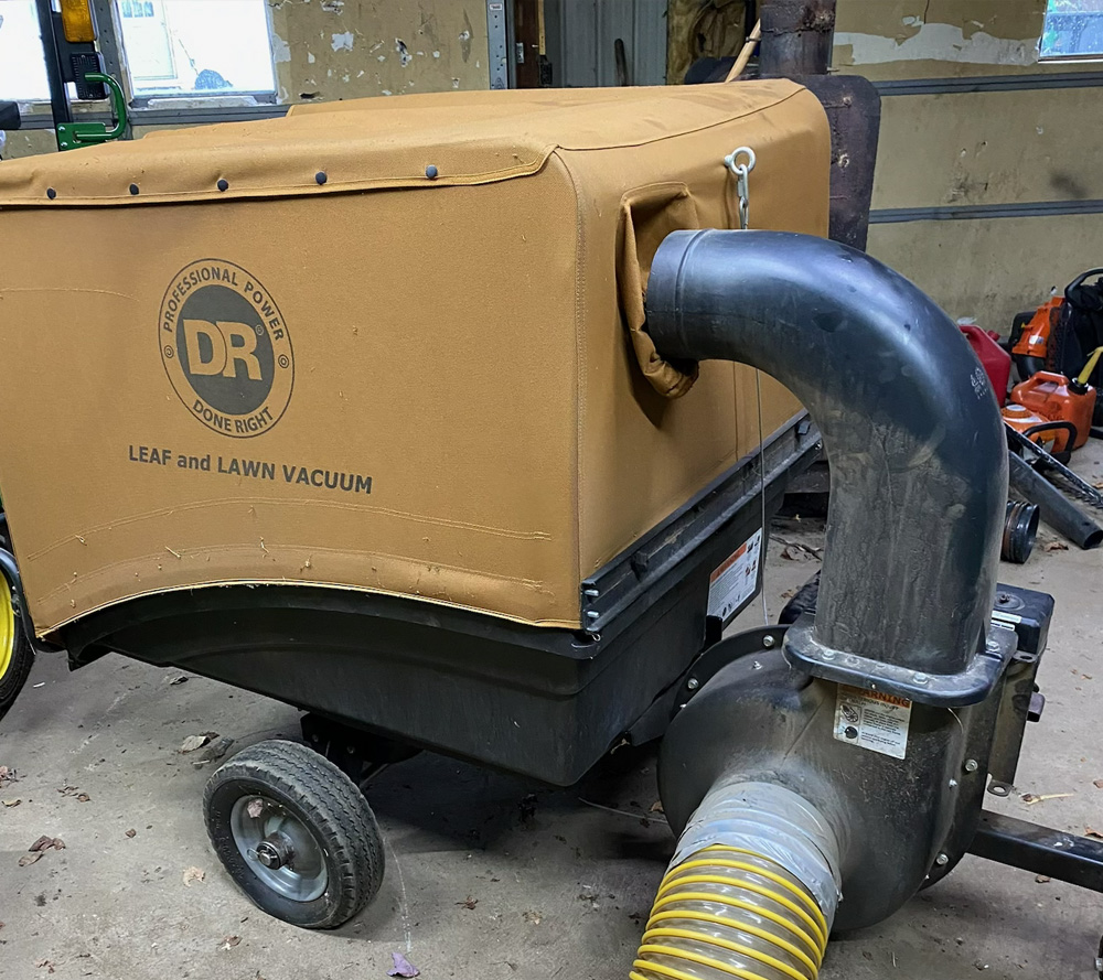 Lawn and Leaf Vacuum Lawn and Leaf Vacuum